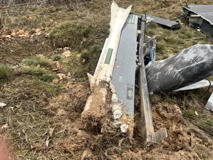 Strategia recentă a rușilor împotriva aeronavelor F-16 ucrainene: Instalarea rachetelor aer-aer R-60 pe dronele Shahed Strategia recentă a rușilor împotriva aeronavelor F-16 ucrainene: Instalarea rachetelor aer-aer R-60 pe dronele Shahed