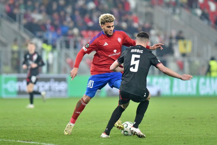 A semnat cu CFR Cluj și a început deja sesiunea de antrenament sub îndrumarea lui Daniel Pancu! A semnat cu CFR Cluj și a început deja sesiunea de antrenament sub îndrumarea lui Daniel Pancu!