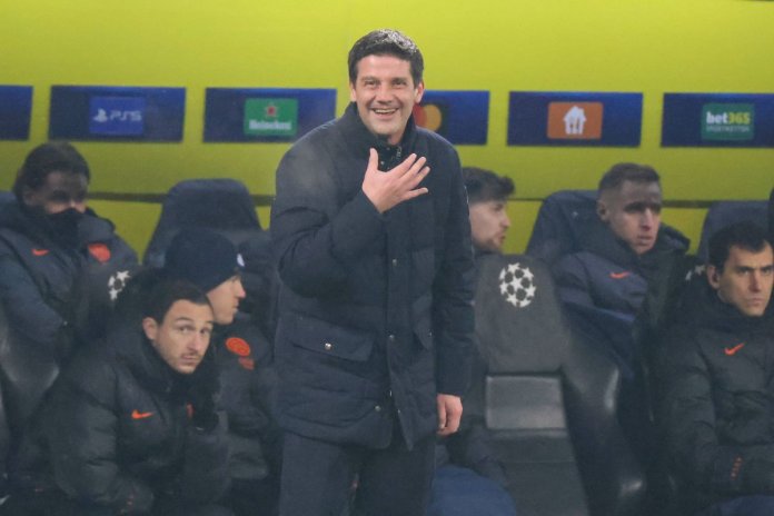 Cristi Chivu, subliniază realizarea cu Borussia Dortmund + Răspunsul său la întrebarea referitoare la o confruntare cu Mourinho în play-off Cristi Chivu, subliniază realizarea cu Borussia Dortmund + Răspunsul său la întrebarea referitoare la o confruntare cu Mourinho în play-off