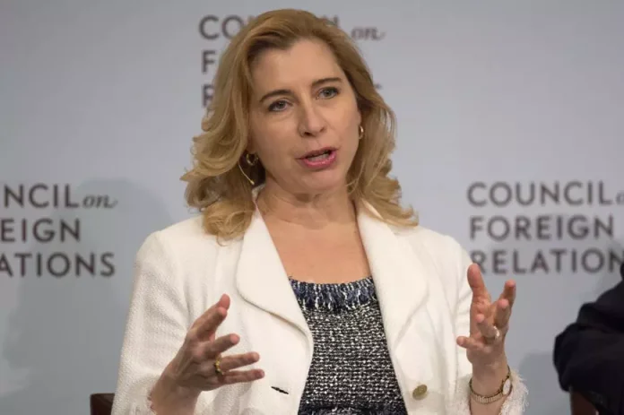 Slăbiciunea considerabilă a Statelor Unite în raport cu Europa. Modalități de a-l reține pe Trump de la abateri. Slăbiciunea considerabilă a Statelor Unite în raport cu Europa. Modalități de a-l reține pe Trump de la abateri.