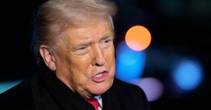 Donald Trump, primele sale declarații după agresiunea împotriva Iranului: SUA au inițiat „acțiuni militare semnificative” Donald Trump, primele sale declarații după agresiunea împotriva Iranului: SUA au inițiat „acțiuni militare semnificative”