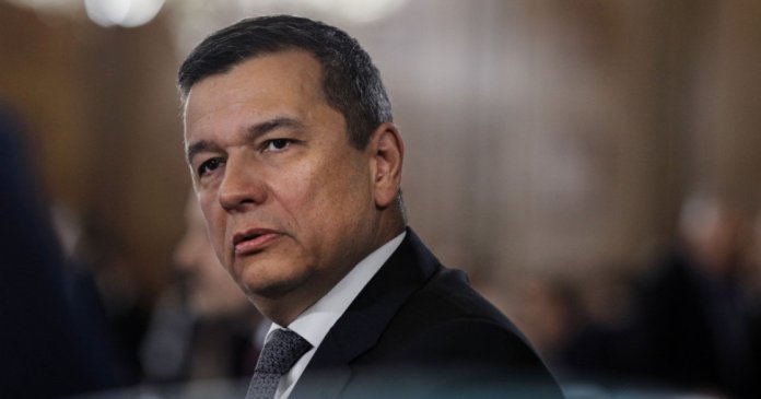 Grindeanu și „o formă de fericire”: Acțiunile care îl determină pe liderul PSD să pospună adoptarea bugetului și să ceară demiterea lui Bolojan Grindeanu și „o formă de fericire”: Acțiunile care îl determină pe liderul PSD să pospună adoptarea bugetului și să ceară demiterea lui Bolojan