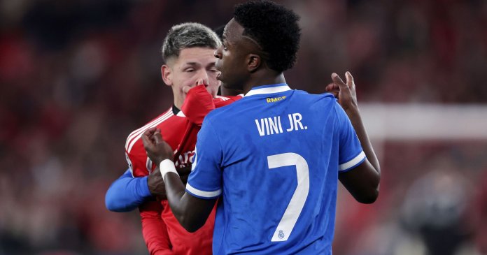 Mbappe a dezvăluit ce i-a comunicat Prestianni lui Vinicius: "L-am auzit afirmând! A repetat de 5 ori! Nu ar trebui să mai joace niciodată în UCL" Mbappe a dezvăluit ce i-a comunicat Prestianni lui Vinicius: "L-am auzit afirmând! A repetat de 5 ori! Nu ar trebui să mai joace niciodată în UCL"