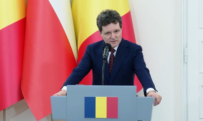 Ce părere are Nicușor Dan referitor la sugestia lui Macron de a adera la umbrela nucleară a Franței Ce părere are Nicușor Dan referitor la sugestia lui Macron de a adera la umbrela nucleară a Franței