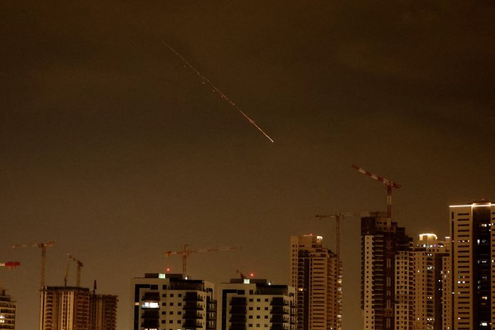 Noua reacție a Iranului la cerințele lui Trump: „Dacă atacați, atacăm și noi” Noua reacție a Iranului la cerințele lui Trump: „Dacă atacați, atacăm și noi”