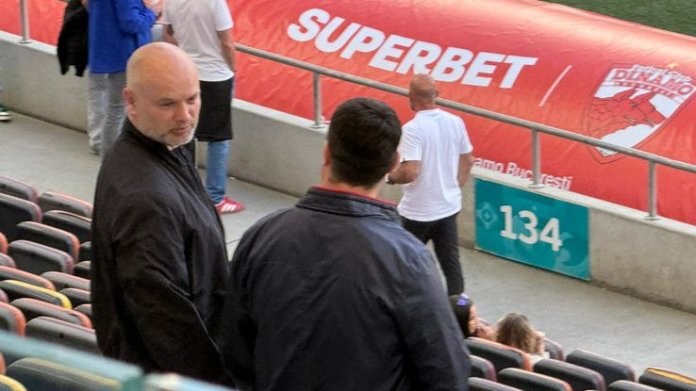 Atacantul neglijat al Giuleștiului, aflat în concediu în România, a ajuns la Dinamo - Rapid: „Acum mă odihnesc și îmi fac treaba” Atacantul neglijat al Giuleștiului, aflat în concediu în România, a ajuns la Dinamo - Rapid: „Acum mă odihnesc și îmi fac treaba”