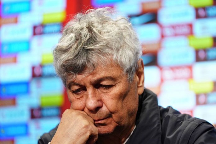 Mircea Lucescu a avut un infarct miocardic acut! Salvarea a venit din partea medicilor, iar acum se află în secția de terapie pentru pacienți cardiaci critic. Mircea Lucescu a avut un infarct miocardic acut! Salvarea a venit din partea medicilor, iar acum se află în secția de terapie pentru pacienți cardiaci critic.