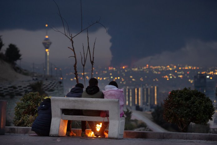 SUA, Iran și negocierii fac un ultim efort pentru a obține un armistițiu de 45 de zile SUA, Iran și negocierii fac un ultim efort pentru a obține un armistițiu de 45 de zile. Ce indică sursele media din Statele Unite