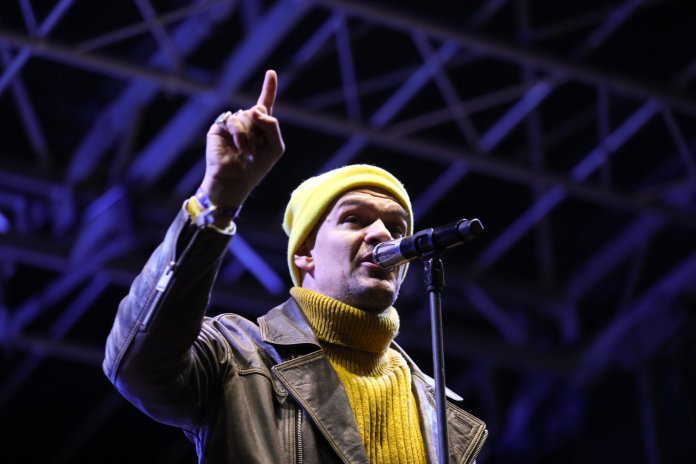 Tudor Chirilă, un atac vehement la Nicușor Dan, acuzându-l de „trădare” și de influența „pesedismului”: „Poate că vă simțiți bine cu sindromul Stockholm” Tudor Chirilă, un atac vehement la Nicușor Dan, acuzându-l de „trădare” și de influența „pesedismului”: „Poate că vă simțiți bine cu sindromul Stockholm”