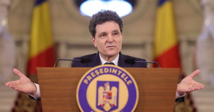 Nicușor Dan cheamă formațiunile pentru discuții oficiale. Cele patru variante ale președintelui. Nicușor Dan cheamă formațiunile pentru discuții oficiale. Cele patru variante ale președintelui.