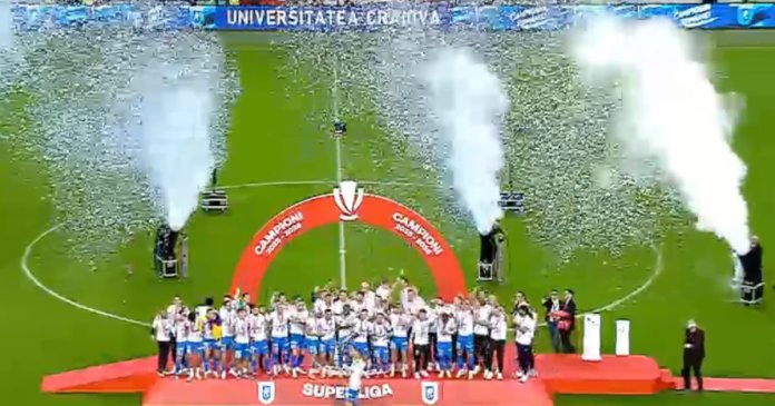 Superliga: Universitatea Craiova se încoronează nouă campioană a României după triunghiul cu 5-0 contra Universității Cluj. Formația... Superliga: Universitatea Craiova se încoronează nouă campioană a României după triunghiul cu 5-0 contra Universității Cluj. Formația...