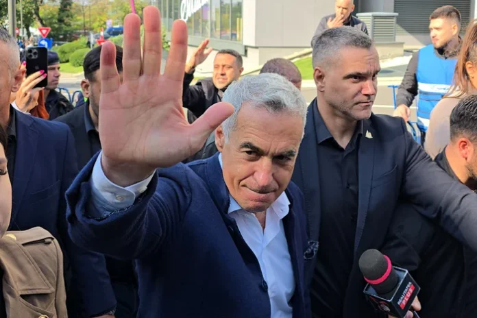 Călin Georgescu, acuzat de „antiromânism” în legătură cu Bolojan. Legături ciudate între avorturi și anularea alegerilor. Călin Georgescu, acuzat de „antiromânism” în legătură cu Bolojan. Legături ciudate între avorturi și anularea alegerilor.