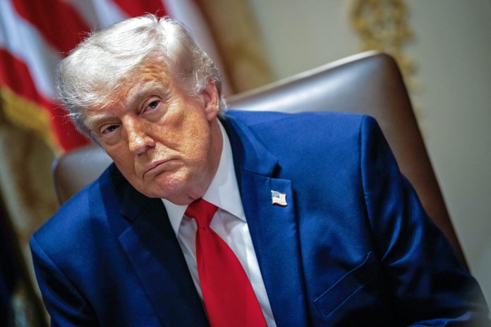 Trump a părăsit un interviu la NBC News, nemulțumit de întrebările adresate. Trump a părăsit un interviu la NBC News, nemulțumit de întrebările adresate.