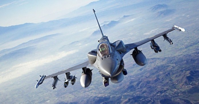 A treia dronă avariată de piloții români de F-16. Nicușor Dan declară un „protest diplomatic împotriva... A treia dronă avariată de piloții români de F-16. Nicușor Dan declară un „protest diplomatic împotriva...