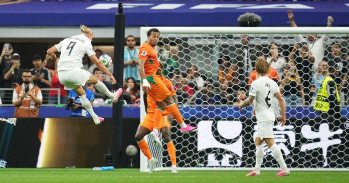 CM 2026: Norvegia devine prima echipă din Europa care se califică în optimile de finală, după ce a învins Coasta de Fildeș. CM 2026: Norvegia devine prima echipă din Europa care se califică în optimile de finală, după ce a învins Coasta de Fildeș.