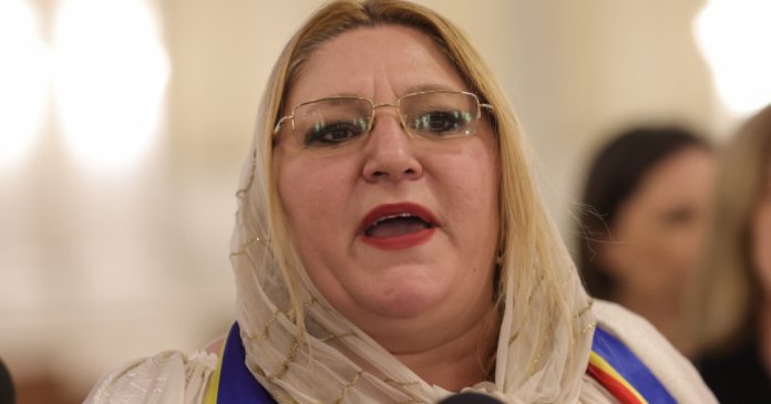 Diana Șoșoacă și ex-soțul ei, deferiți justiției în cazul capturării jurnaliștilor italieni Diana Șoșoacă și ex-soțul ei, deferiți justiției în cazul capturării jurnaliștilor italieni