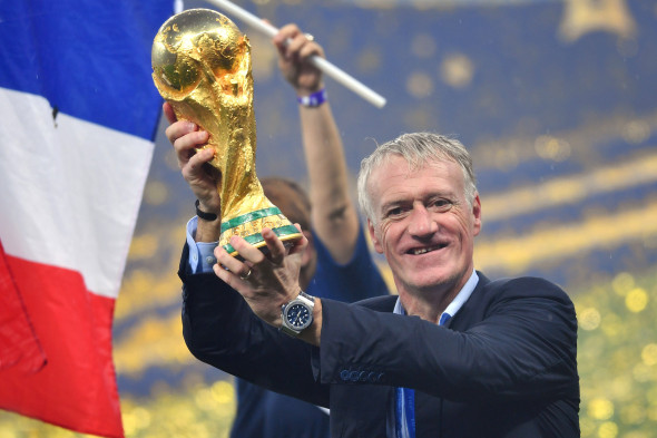 Didier Deschamps, conducătorul istoriei Cupei Mondiale! Didier Deschamps, conducătorul istoriei Cupei Mondiale!