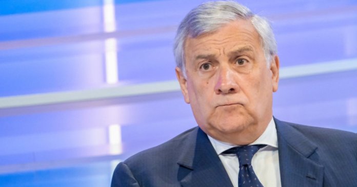Italia plănuiește să ceară suspendarea Spaniei din Spațiul Schengen. Argumentul prezentat de Antonio Tajani. Italia plănuiește să ceară suspendarea Spaniei din Spațiul Schengen. Argumentul prezentat de Antonio Tajani.
