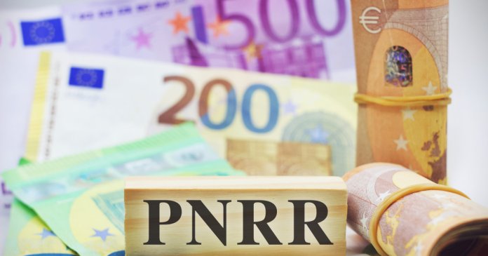 România, în competiție cu timpul pentru fondurile PNRR: 7,57 miliarde de euro încă de primit. Câte proiecte... România, în competiție cu timpul pentru fondurile PNRR: 7,57 miliarde de euro încă de primit. Câte proiecte...